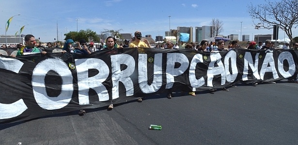 mcce-destaca-fundamentos-constitucionais-do-voto-da-ministra-carmen-lucia-em-defesa-da-lei-da-ficha-limpa