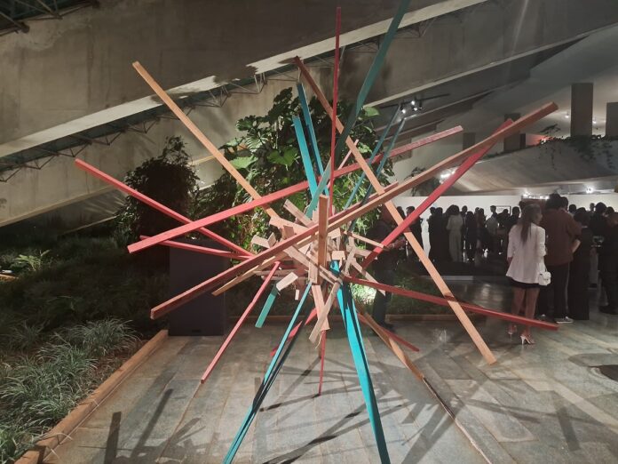 exposicao:-constelacoes-contemporaneas-da-cena-artistica-de-brasilia