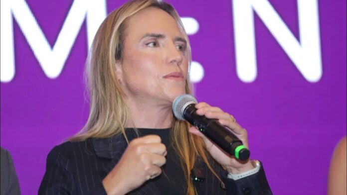 celina-leao-e-internada-em-brasilia-para-tratamento-de-pneumotorax