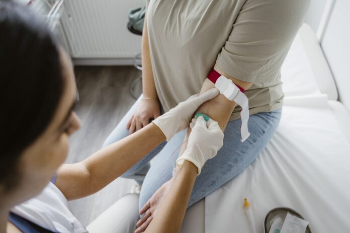 exame-de-sangue-pode-detectar-cancer-em-fase-inicial,-diz-estudo