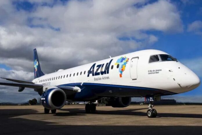 azul-planeja-cortar-voos-por-alta-no-preco-do-combustivel,-diz-ceo