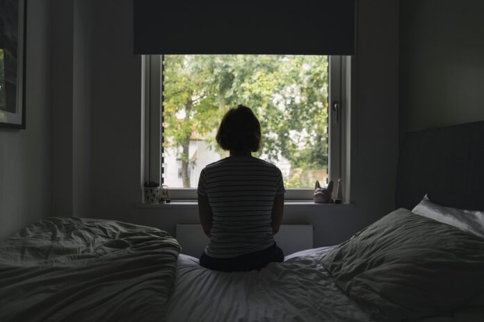 uma-relacao-a-tres:-o-impacto-da-depressao-no-relacionamento