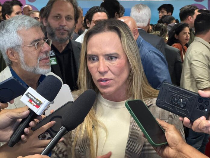 celina-leao-transforma-26-de-setembro-e-ponte-alta-em-ras-e-inicia-renovacao-historica-da-frota-do-metro