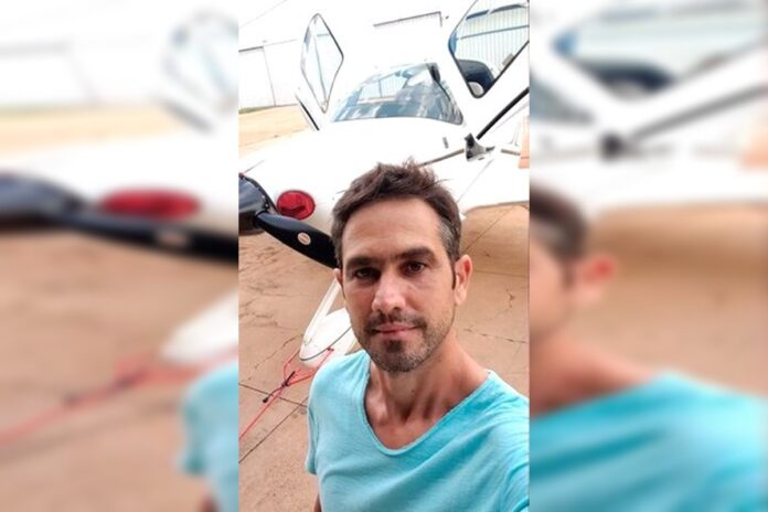 piloto-de-aviao-que-caiu-em-ms-e-enterrado-neste-sabado-(4/7)