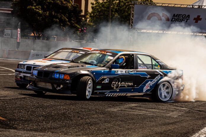 mega-drift-reune-4-mil-pessoas-e-consagra-campeoes-da-etapa-de-brasilia