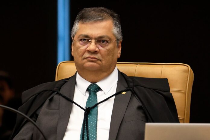 dino-manda-tesouro-avaliar-criacao-de-codigos-para-rastrear-emendas