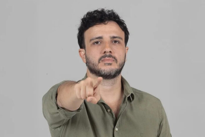 show-da-banda-de-renan-santos-e-cancelado-e-gera-revolta-entre-publico