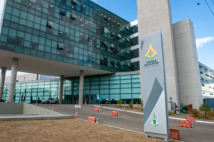 camara-legislativa-reinicia-atividades-e-volta-a-discutir-projetos-no-df
