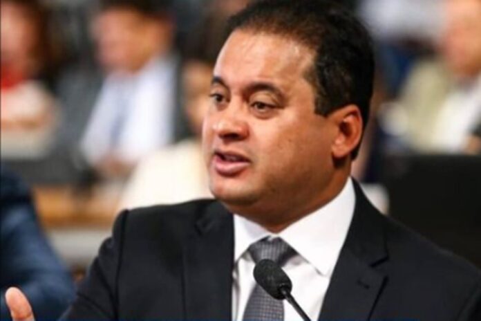 fraudes-no-inss:-pf-diz-que-weverton-cobrava-pagamentos-e-repasses