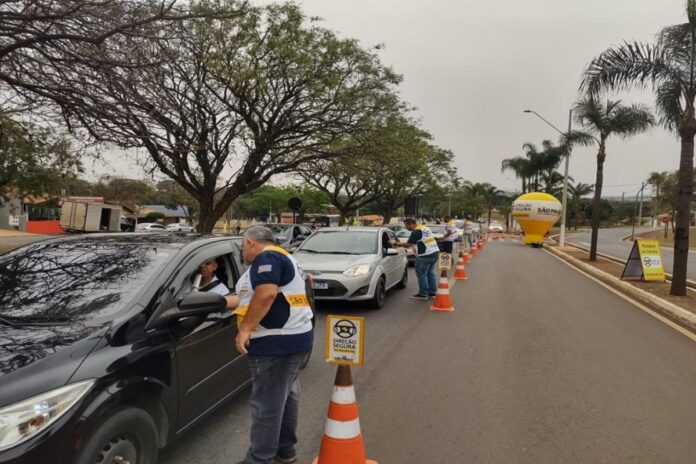 contran-atualiza-a-lei-seca-com-reteste-de-bafometro-e-“drogometro”