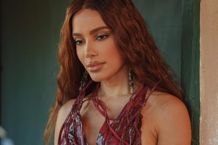 anitta-e-indicada-ao-vma-2026-por-musica-com-shakira:-veja-a-lista