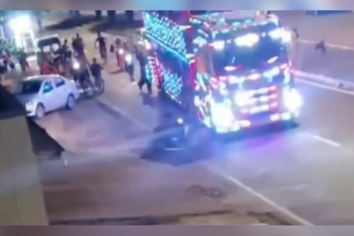 motociclista-morre-apos-ser-atropelado-por-“carreta-da-alegria”-em-ro