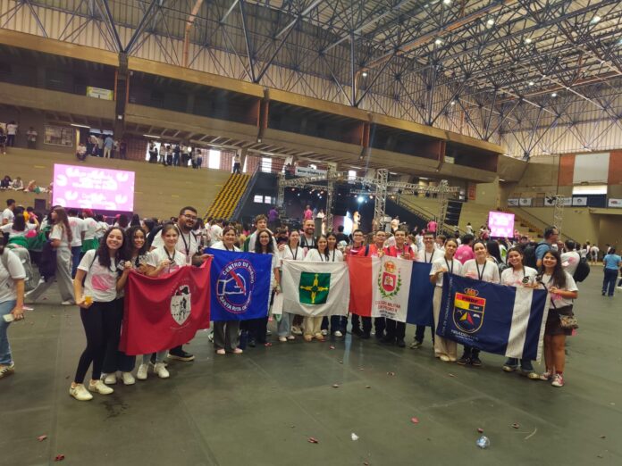 25-alunos,-20-medalhas:-equipe-do-df-se-destaca-na-copa-samurai-2026