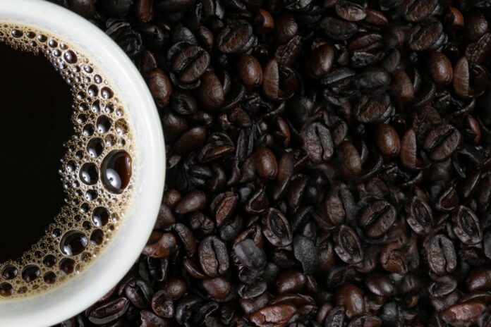 quem-bebe-cafe-tem-menos-gordura-e-mais-massa-muscular,-sugere-estudo