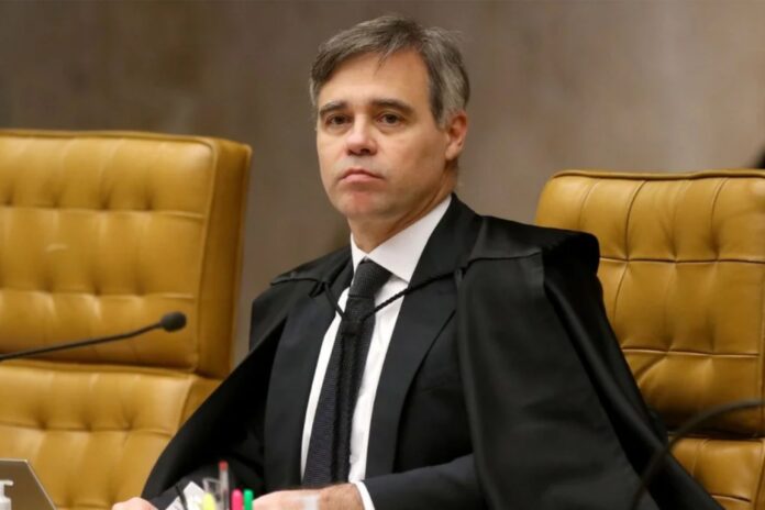 ministro-do-stf-andre-mendonca-deixa-sociedade-do-instituto-iter