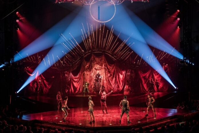 cirque-du-soleil:-rotina-dos-artistas-inclui-funk-no-treino-e-automaquiagem