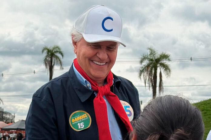 no-rs,-caiado-se-reune-com-setor-agro-e-promete-apoio-a-endividados