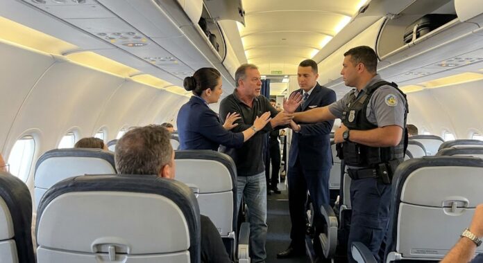 ‘no-fly-list’-a-brasileira:-nova-regra-da-anac-permite-proibir-passageiro-de-voar-por-ate-um-ano