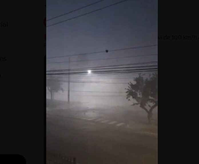 chuvas-e-ventos-de-mais-de-115-km/h-causam-estragos-no-rio-grande-do-sul