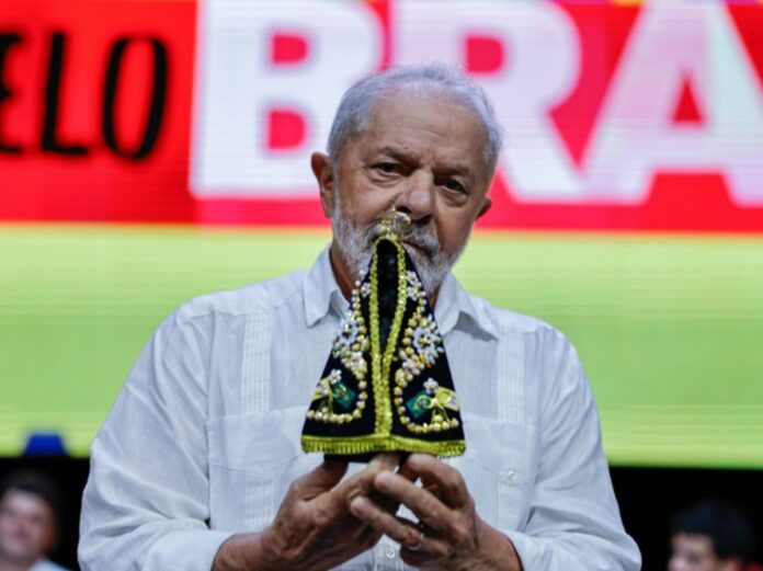 quaest:-lula-avanca-entre-catolicos-e-evangelicos-apos-o-caso-nossa-senhora