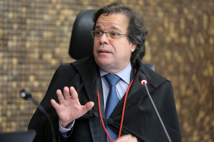 saiba-quem-e-o-desembargador-reconduzido-por-gilmar-mendes-ao-tjal
