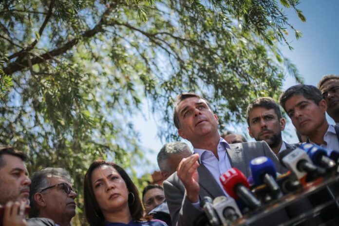 flavio:-mudanca-na-constituicao-e-sobre-maioridade-penal-e-fim-da-reeleicao