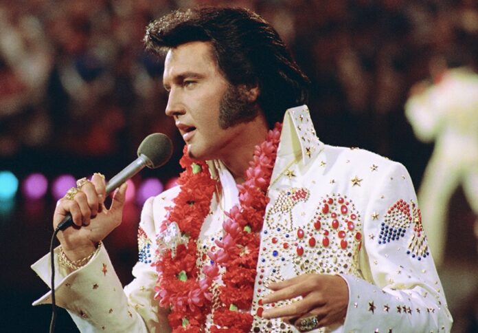 elvis-in-concert-chega-a-brasilia-com-imagens-originais-do-rei-do-rock-e-orquestra-ao-vivo