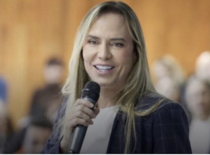 celina-tem-61%-dos-votos-validos-e-dispara-na-reta-final-com-amplo-favoritismo,-aponta-igape