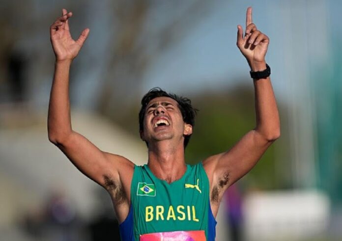 forca-do-atletismo-do-df:-caso-brilha-com-podios-na-marcha-e-nas-pistas